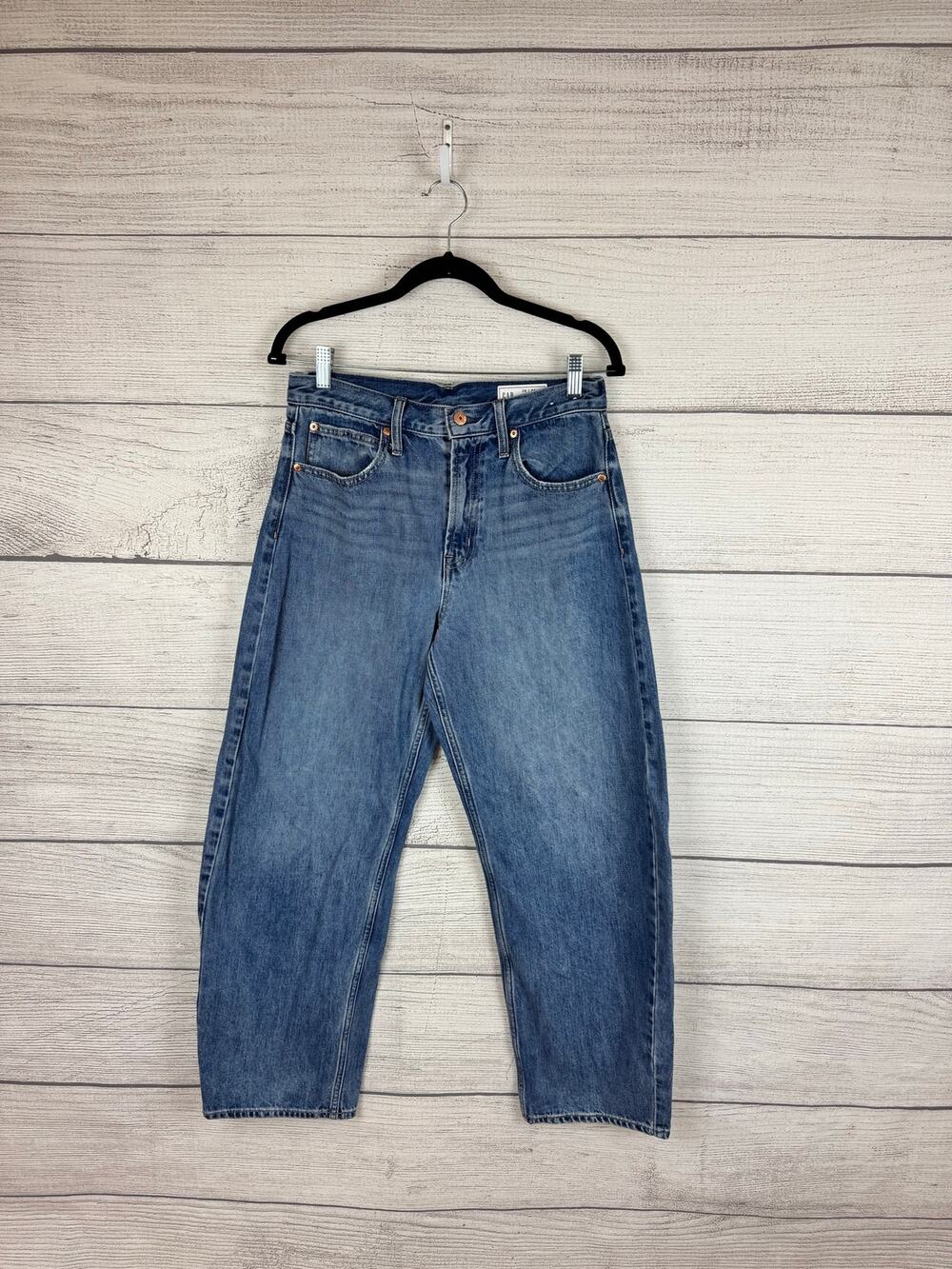 Gap Women's High Rise Barrel Leg Jeans Size 6